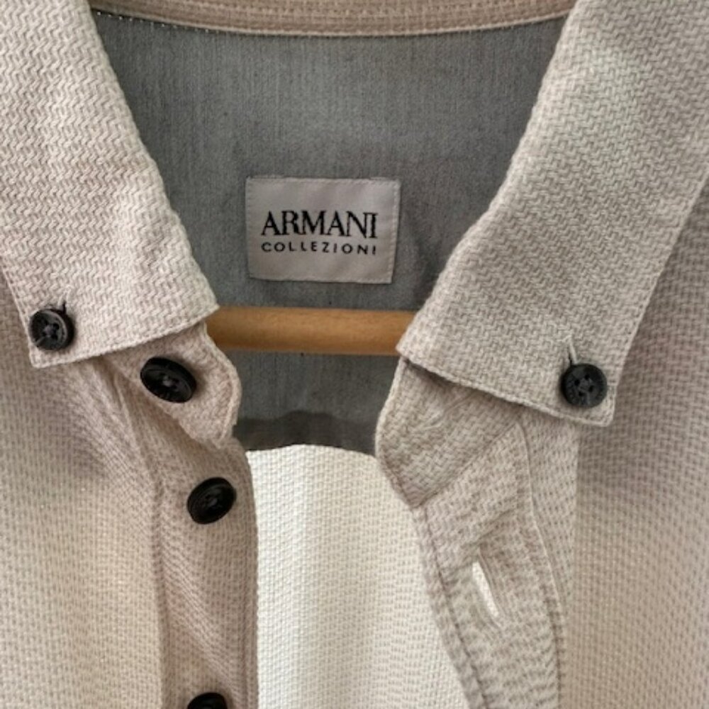 Armani Men's Shirt (Medium)